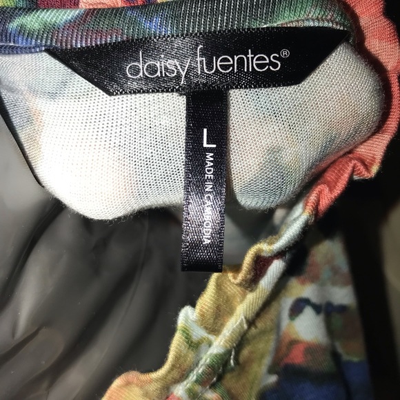 Daisy Fuentes summer dress, excellent condition - Picture 4 of 4